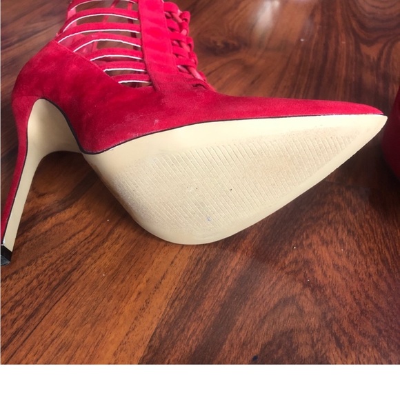 Alba Red Heels - Picture 4 of 7